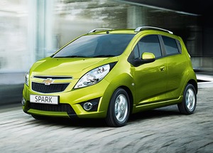 Una Chevrolet Spark disponibile per il noleggio a lungo termine